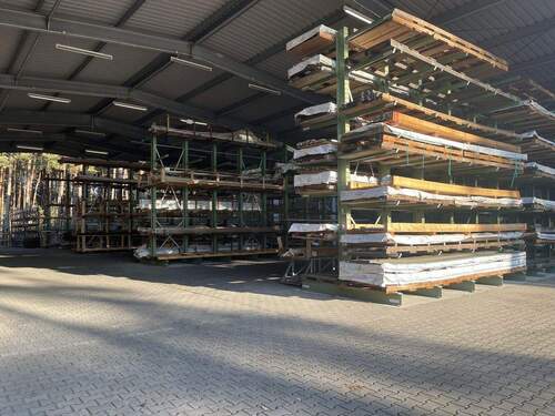 überdachte Lagerfläche C - Halle in Borkheide zum Kaufen