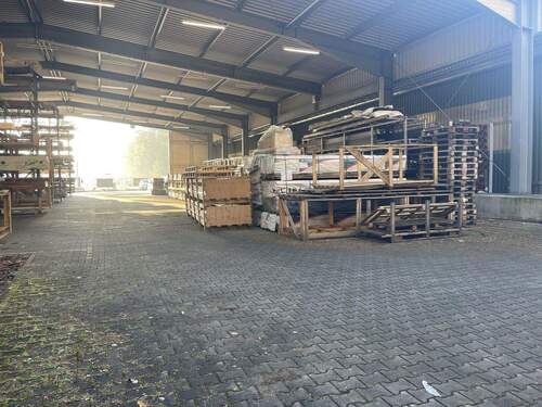 überdachte Lagerfläche A - 