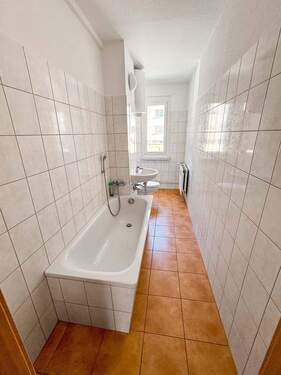 28_4.jpg - Mehrfamilienhaus, Wohnhaus mit 1,76 m&sup2; in Markneukirchen zum Kaufen