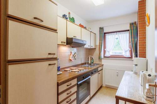 5)Küche mit EBK incl.aller Ger - 