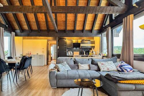 Wohn- Esszimmer 1. OG - 7 Zimmer Einfamilienhaus in Mechernich