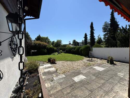 Garten - 7 Zimmer Mehrfamilienhaus, Wohnhaus in Kempten