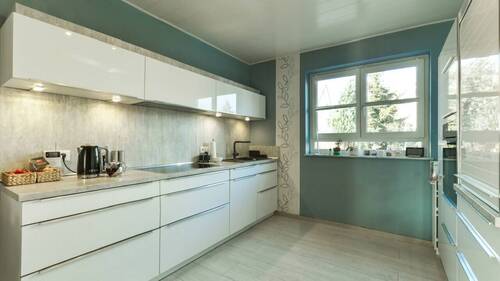 Küche - 8 Zimmer Einfamilienhaus in Wertheim