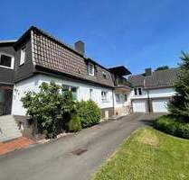 Renoviertes, großes Ein- bis Zweifamilienhaus in der Ortslage von Waldeck-Sachsenhausen