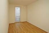 Zimmer 2 - 