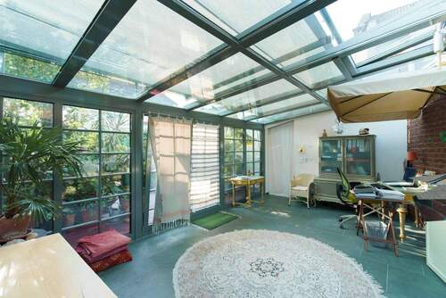 Lichtdurchfluteter Wintergarten - 