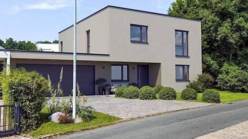 Ansicht Straßenseite - Ihr neues Zuhause in begehrter Wohnlage