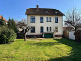 Garten (KI überarbeitet) - Mehrfamilienhaus, Wohnhaus mit 320,00 m&sup2; in Celle zum Kaufen