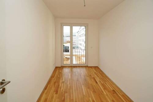 Zimmer 2 - 