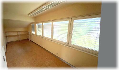 --Zimmer 1.OG Gartenblick.jpg - 