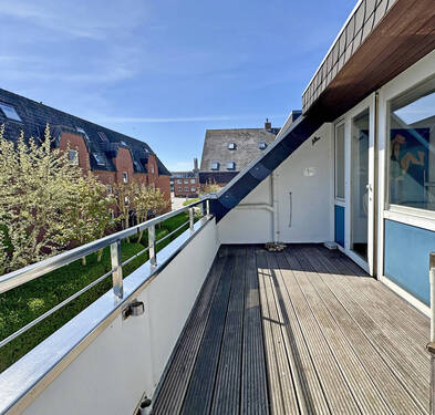 Balkon - Mittendrin und doch ruhig - eigener Stellplatz