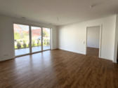 Wohnzimmer/Essbereich - 2 Zimmer Etagenwohnung zum Kaufen in Salzgitter
