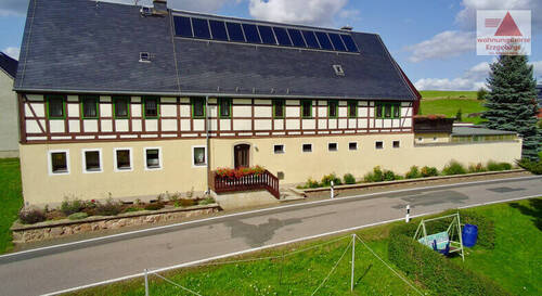 Vorderansicht - Fachwerk-Hof bei Dresden: Einfamilienhaus