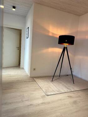 Flur - Büro in Langenwolschendorf
