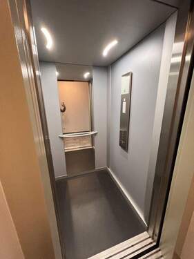 Aufzug - 4 Zimmer Etagenwohnung zum Kaufen in Bad Griesbach