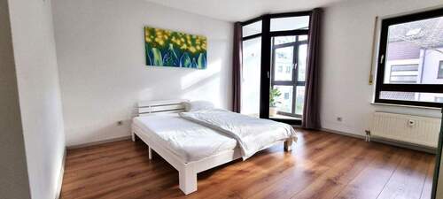 Bild 2 - 2 Zimmer Etagenwohnung zur Miete in Böblingen