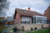 Bild 1 - Großes Mehrgenerationenhaus mit Einliegerwohnung - auch als Mehrfamilienhaus nutzbar.