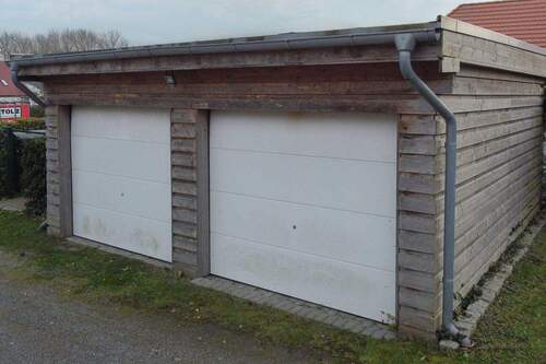 Garage (links) - 