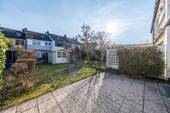 Garten mit Terrasse - 5 Zimmer Reihenmittelhaus zum Kaufen in Kirchheim bei München