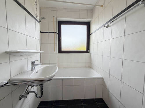 Bad - Etagenwohnung mit 93,50 m&sup2; in Coburg zum Kaufen
