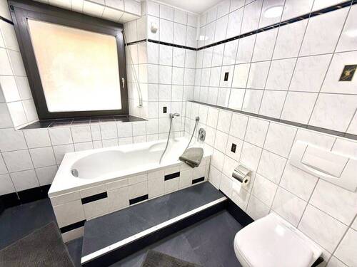 Ihr Badezimmer mit Fenster - 