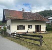 Renovierungsbedürftiges Einfamilienhaus Nähe Grafenau