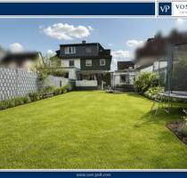 Modernisierte DHH mit 4 Schlafzimmern, schönem Garten & viel Platz in Duisburg Huckingen - Duisburg / Huckingen