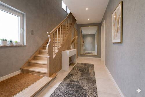 Eingangsbereich - Doppelhaushälfte mit 127,00 m&sup2; in Duisburg / Huckingen zum Kaufen