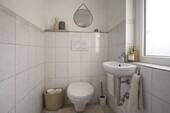 Gäste-WC unten - 