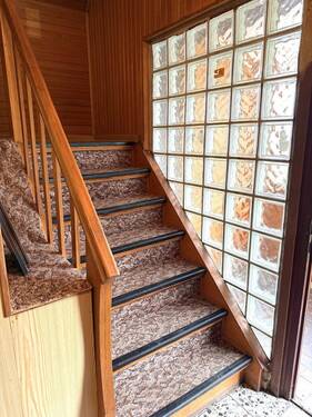 Treppe ins Dachgeschoss - 