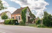 Bild 1 - Charmant-historisches Anwesen mit eminentem Potential