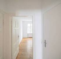 Bezugsfreie u. schöne 34 qm-Whg im 3. OG Manteuffelstr. Höhe Paul-Lincke-Ufer - Berlin Kreuzberg