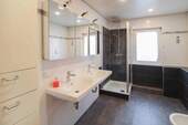 Badezimmer 1.OG (1) - 