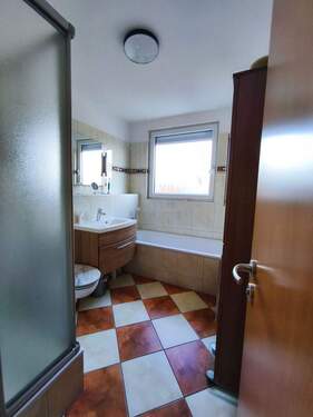 IMG_20260306_165139.jpg - 1 Zimmer Doppelhaushälfte zur Miete in Berlin