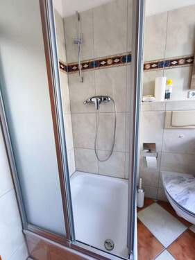 IMG_20260306_165149.jpg - 1 Zimmer Doppelhaushälfte in Berlin