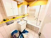 Wohnung 12 - Bad - 