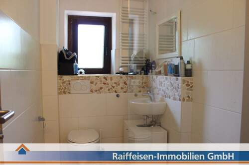 Gäste WC mit Dusche im EG - 