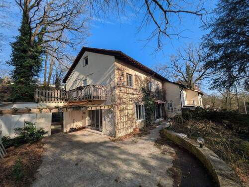 Hausansicht - +++BEAUTIFUL LOCATION - Wohnen am Eichenwald+++