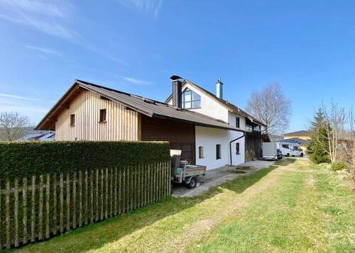 Bild 2 - 4 Zimmer Einfamilienhaus zum Kaufen in Waldmünchen