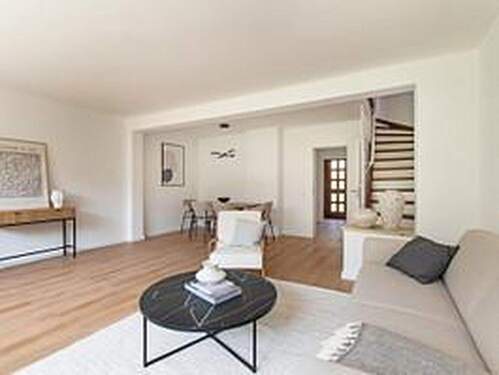 Wohnzimmer 1a - Traumlage Arheilgen - Bezugsfreies, top-saniertes Familienhaus mit perfekter Anbindung