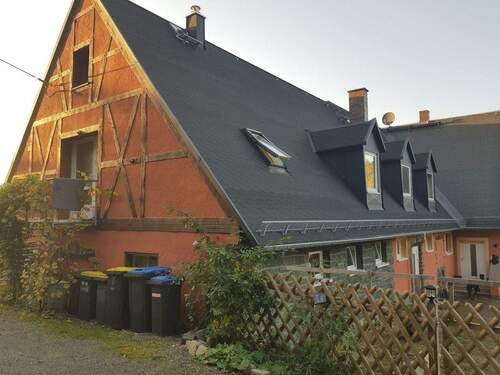 Hausansicht - 1 Zimmer Einfamilienhaus zum Kaufen in Greiz