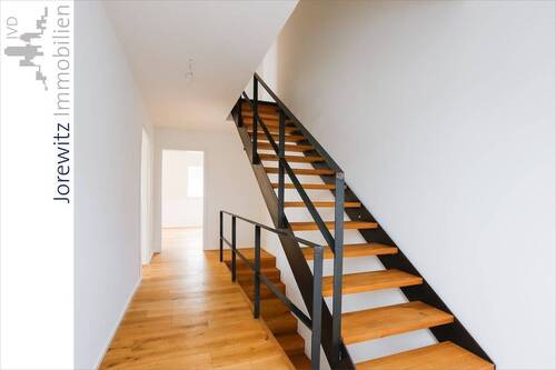 019 - Flur Obergeschoss - 