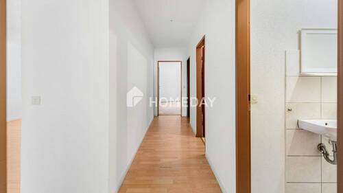 Flur 2 - Etagenwohnung mit 87,00 m&sup2; in Aalen zum Kaufen