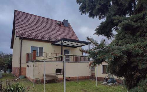 ußenansicht - Einfamilienhaus in Hosena - 96.000,00&nbsp;EUR Kaufpreis, ca.&nbsp; 98,00&nbsp;m&sup2;&nbsp;Wohnfl&auml;che