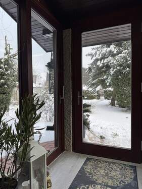 Eingangsbereich / Windfang - 4 Zimmer Einfamilienhaus in Oranienburg