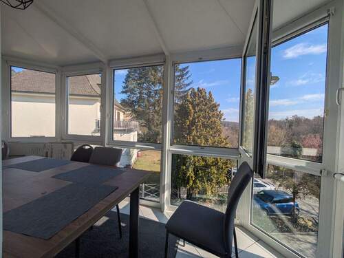 Wintergarten - Etagenwohnung mit 62,00 m&sup2; in Erlangen zur Miete