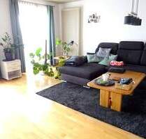 Großzügige 3,5 Zimmer-Wohnung mit herrlichem Bergblick - Rott