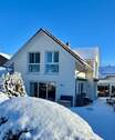 Haus im Winter - Lichtdurchflutetes, liebevoll gepflegtes Einfamilienhaus