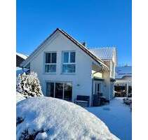 Lichtdurchflutetes, liebevoll gepflegtes Einfamilienhaus - Moosinning Eichenried