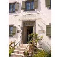 Ehemaliger Pfarrhof mit Wohnhaus, Stadel und großem Garten - Rennertshofen-Hütting